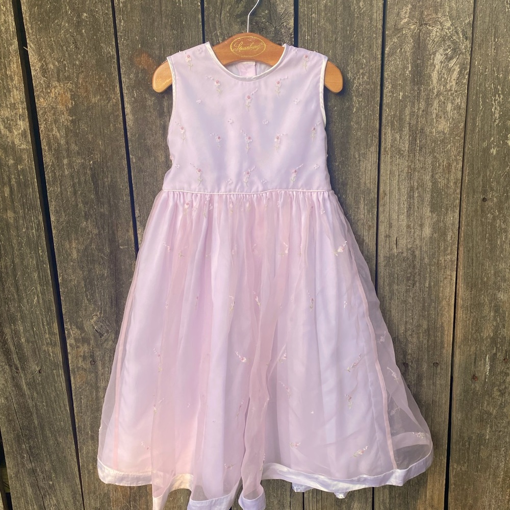 Strasburg Heirloom Collection size 5 dress